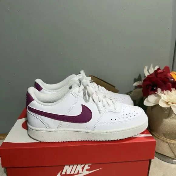 NEW Women Nike Court Vision Low Next Nature Shoes US 7.5 White W/Magenta Swoosh - Picture 8 of 16